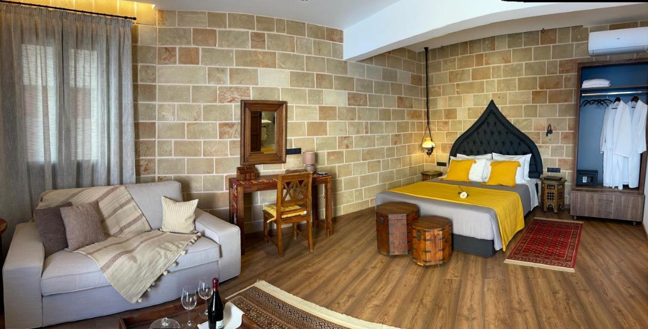 Utopia Luxury Suites - Old Town Rhodes City Exterior foto