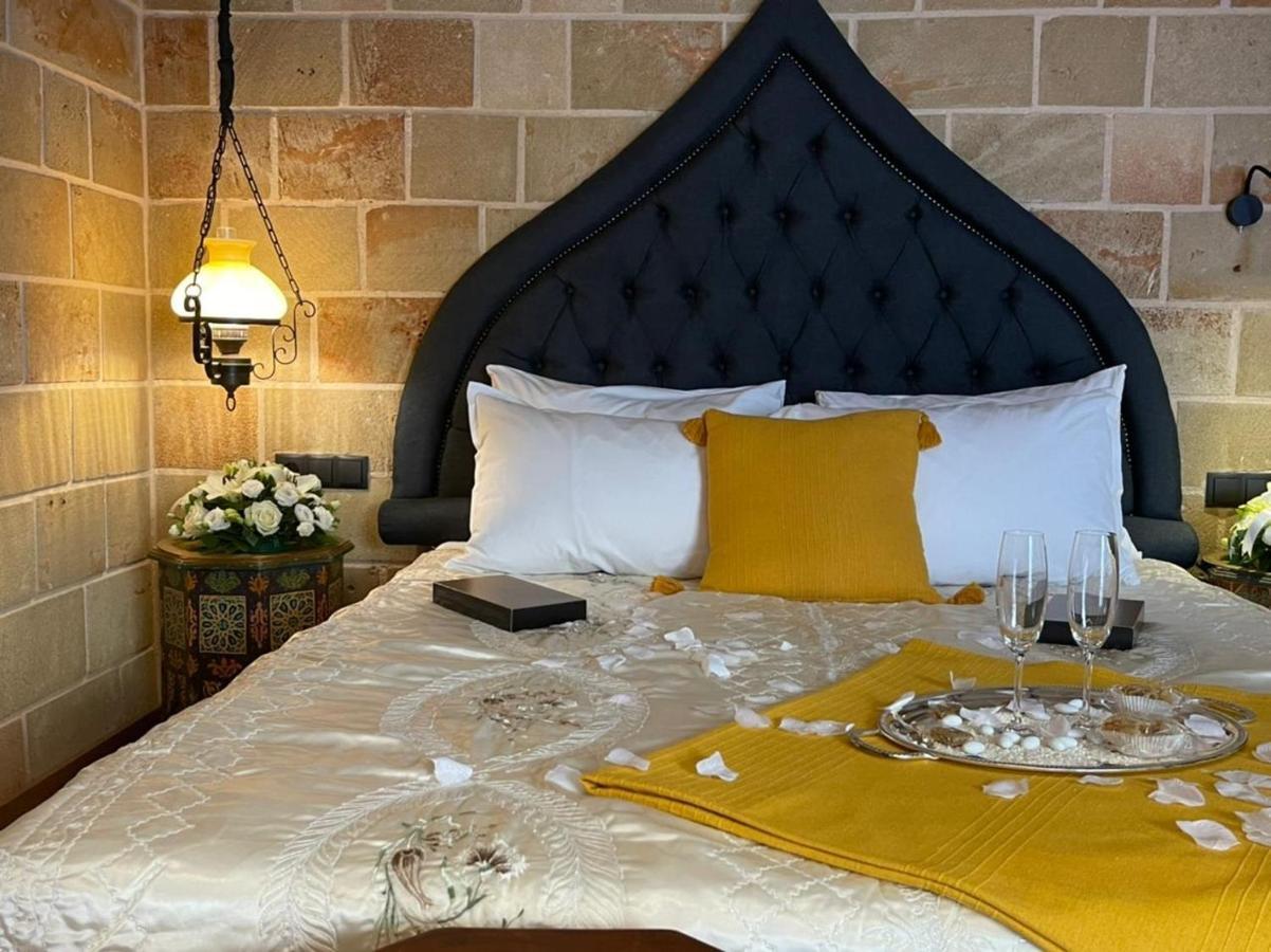 Utopia Luxury Suites - Old Town Rhodes City Exterior foto